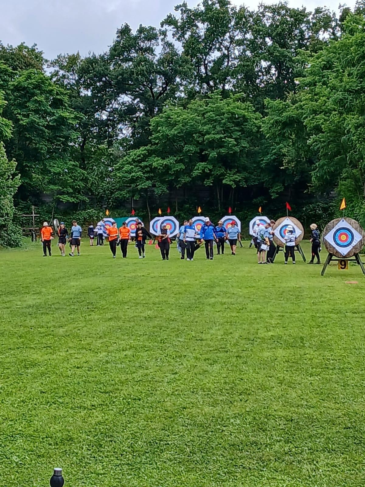 1 KM im Freien-1